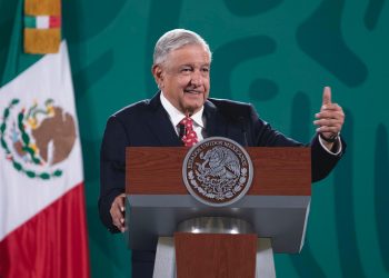 Gobierno de México atiende impacto de explosión del ducto en Golfo