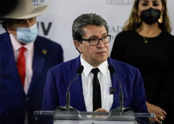 Negativa opositora a periodo extraordinario afecta a trabajadores y empresarios: Ricardo Monreal