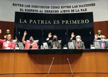 Remiten a Cámara de Diputados iniciativa de Ricardo Monreal que aplaza entrada en vigor de reforma sobre outsourcing