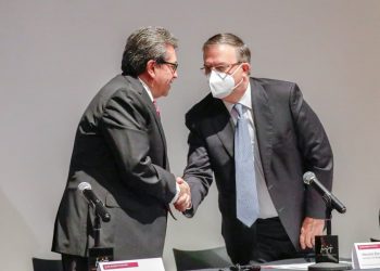 Correcta y oportuna, la demanda de México contra empresas productoras de armas en Estados Unidos: Ricardo Monreal
