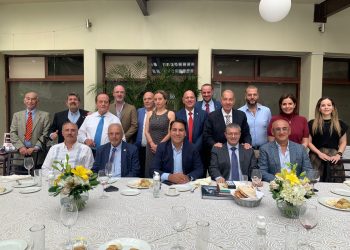 Eduardo Ramírez se reúne con comunidad libanesa en México