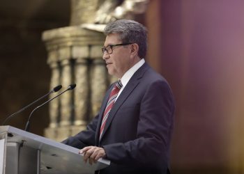 Impulsa Ricardo Monreal periodo extra para aprobar Revocación, Juicio Político y Ley de la Armada