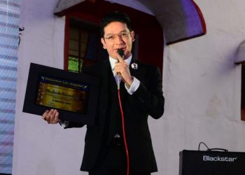 José Luis Ambrosio, es galardonado por su enorme trayectoria social en pro de la seguridad y economía