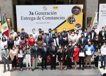 Llaman desde el Senado a jóvenes a erradicar las viejas prácticas de la política
