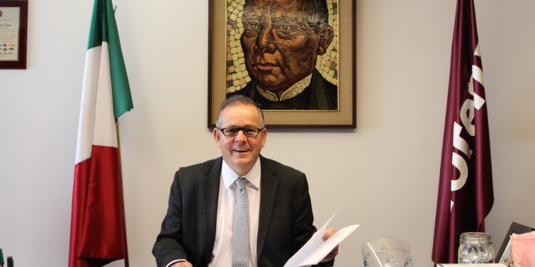 Participa el senador Gerardo Novelo en el 2° encuentro de ADAPTUR