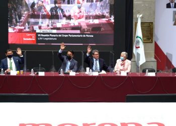 Refrenda Ricardo Monreal apoyo y unidad de la bancada de Morena en torno a López Obrador