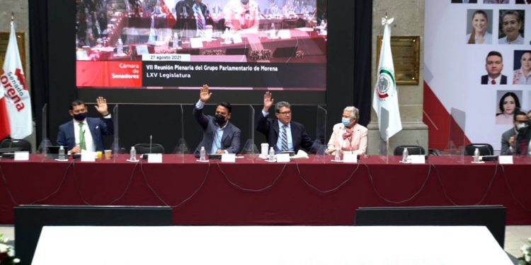 Refrenda Ricardo Monreal apoyo y unidad de la bancada de Morena en torno a López Obrador