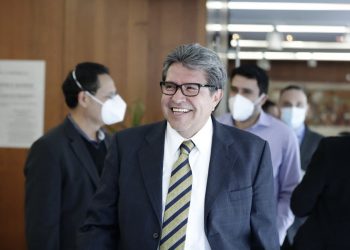 Destaca Ricardo Monreal colaboración entre poderes tras reunión con titular de Segob