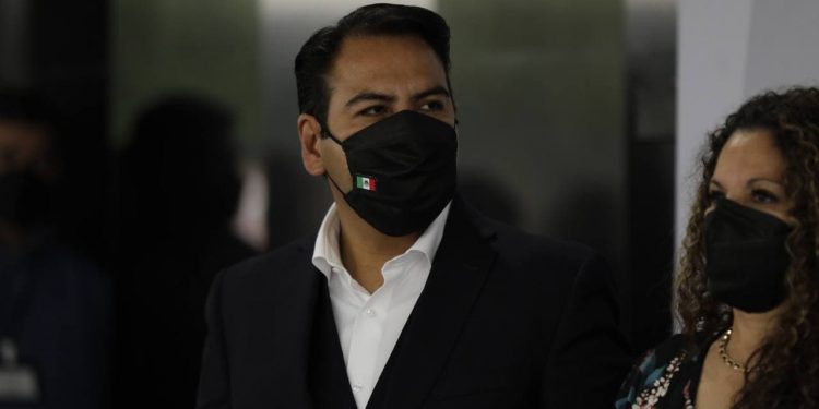 Destinar mayor recurso para los municipios en el Presupuesto 2022, pide Eduardo Ramírez Aguilar