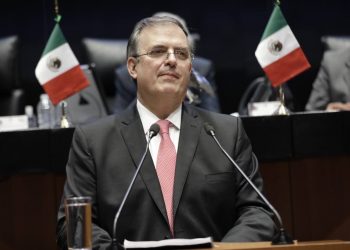 México, con nivel de respeto y atención, de los más altos de la historia, expone Marcelo Ebrard al Senado