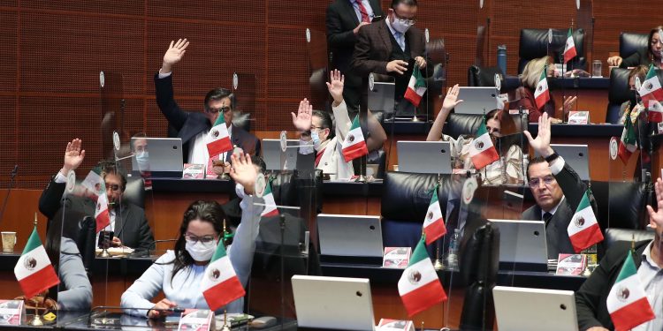 Senado respalda reforma para se puedan enajenar bienes púbicos por sorteo