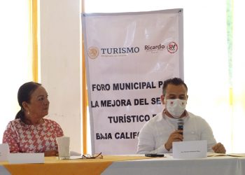 Encabeza senador Ricardo Velázquez Foro para mejora del sector turístico en Baja California Sur