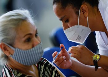 México recibió 2.1 millones de vacunas contra COVID-19