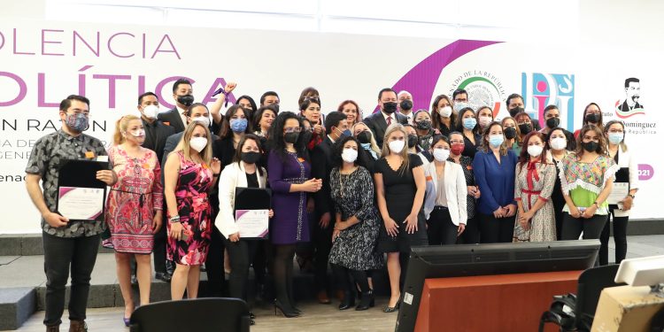 Senado llama a erradicar violencia política por razones de género
