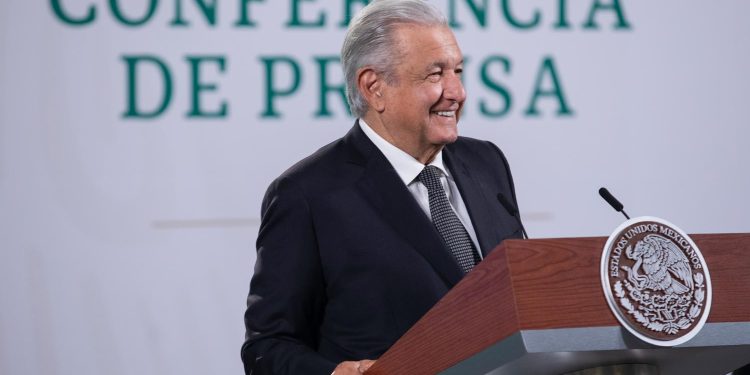 Mujeres y niñas están en el centro de la Cuarta Transformación