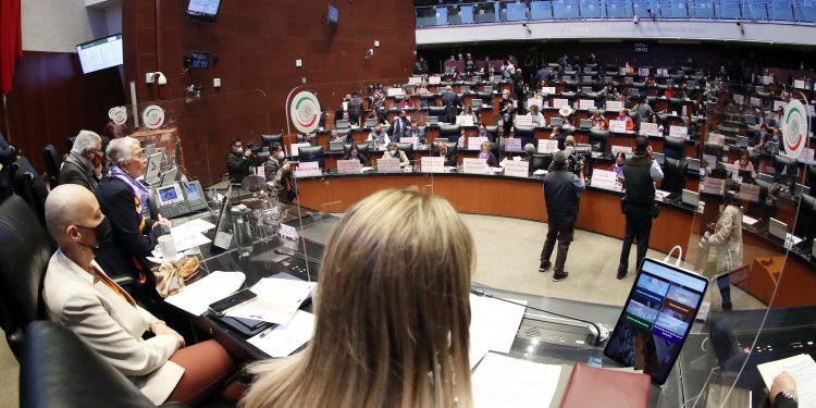 Turnan a Comisión de Hacienda y Crédito Público nombramiento para el Banco de México