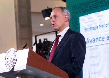 Vacunación contra COVID-19 no se impondrá a la población