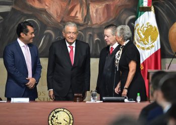 AMLO  asiste a informe anual de la SCJN