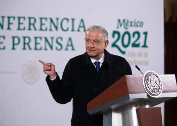 AMLO presentará iniciativa de reforma a la ley electoral para garantizar democracia