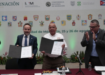 Firma INM convenios de colaboración a favor de personas migrantes