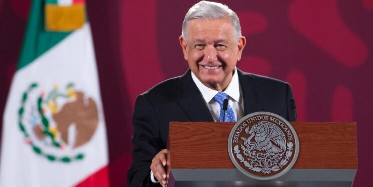 Gobierno de México refuerza acciones para consolidar servicio de internet en la República con ayuda de la CFE