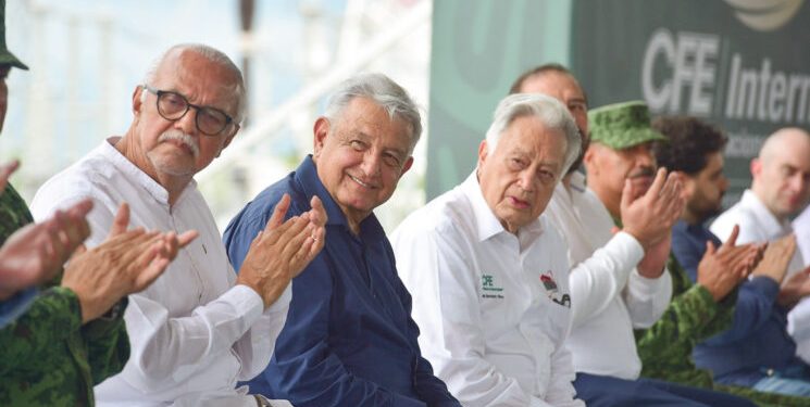 Gobierno de la Cuarta Transformación impulsará mecanismo para evitar privatizaciones en CFE