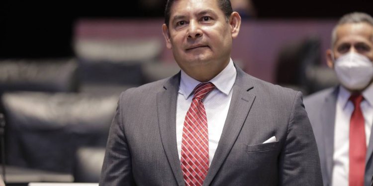 “Litio para México” pondrá a nuestro país a la vanguardia en energías renovables: Alejandro Armenta