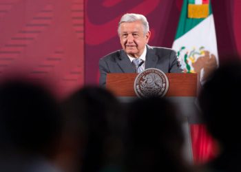 Presidente se compromete a garantizar justicia en caso de Ayotzinapa y a la no repetición de hechos