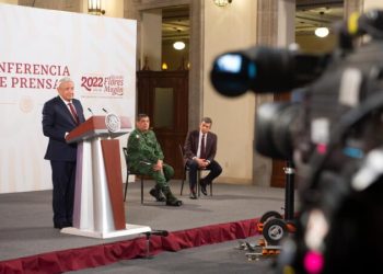 Rescate de mineros en Coahuila se realiza sin escatimar esfuerzos y capacidades; familiares reciben apoyo y protección