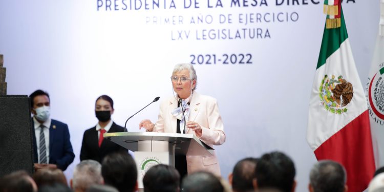 Rinde Sánchez Cordero informe de actividades; el Senado cumple con garantizar pluralidad, afirma