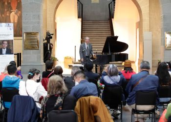 Rinden homenaje a Manuel M. Ponce en Antigua Casona de Xicoténcatl