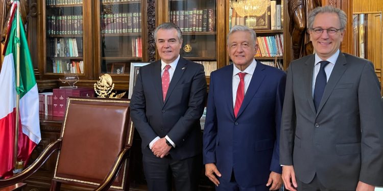 Gobierno federal mantiene relación respetuosa y productiva con sector privado