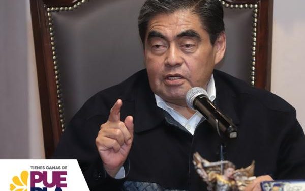 Gobierno no entregará notarías como compensaciones, advierte Miguel Barbosa