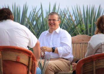 Encuentro entre Marcelo Ebrard con empresarios