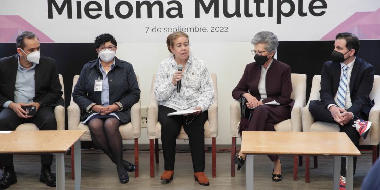 Especialistas piden desde el Senado protocolos para tratamiento de Mieloma Múltiple