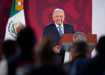 Gobierno de México alcanza acuerdo con productores y distribuidores de alimentos para controlar inflación