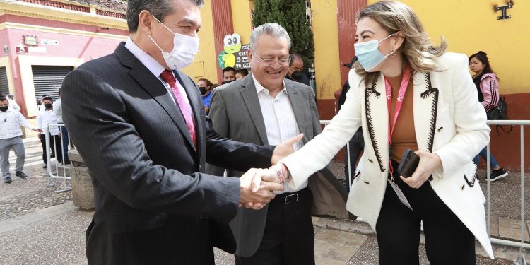 Inaugura Rutilio Escandón seminario para fortalecer atención a niñas, niños y adolescentes migrantes