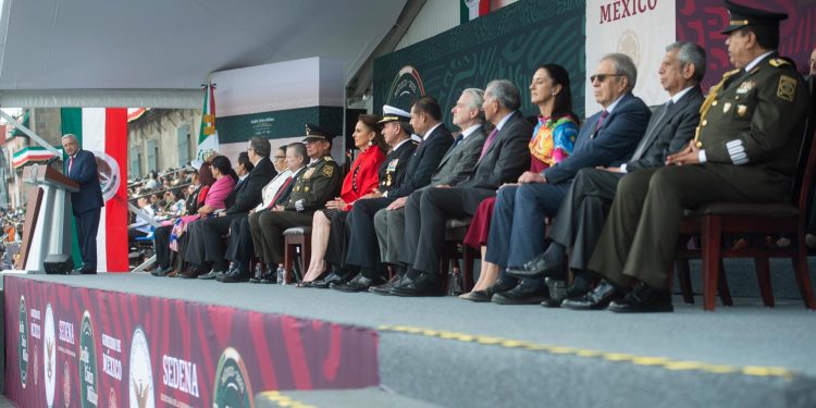 Invitados a festejos patrios simbolizan ideales y luchas por la justicia