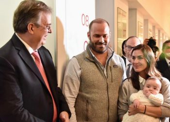 Marcelo Ebrard anuncia programa para mejorar Oficinas de Pasaportes a nivel nacional 