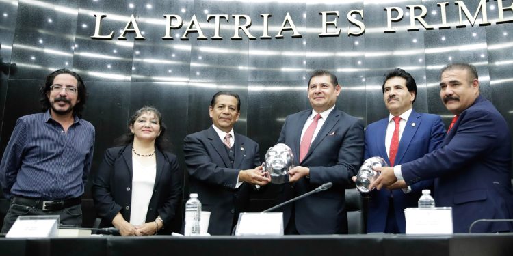 Mientras exista pobreza y desigualdad, pensamiento de Villa y Zapata continúa vigente: Alejandro Armenta