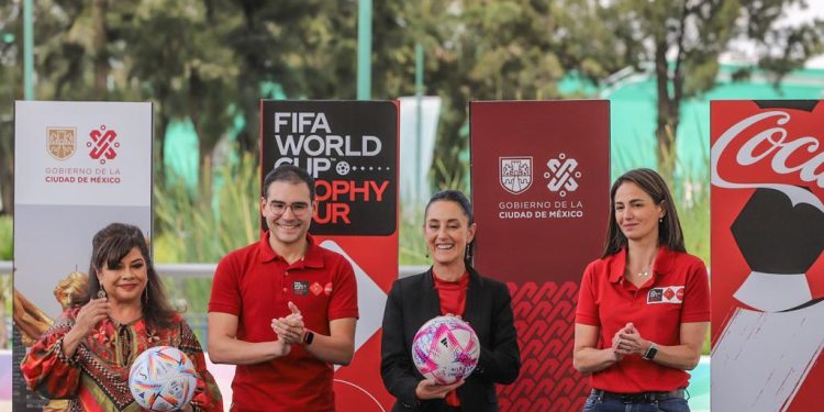 Por primera vez Copa Mundial de la FIFA inicia tour por América Latina en Ciudad de México e Iztapalapa