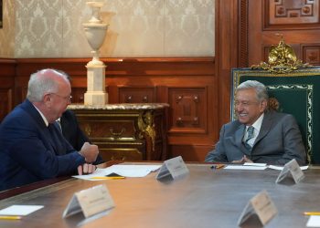 Presidente se reúne con representantes de Safran