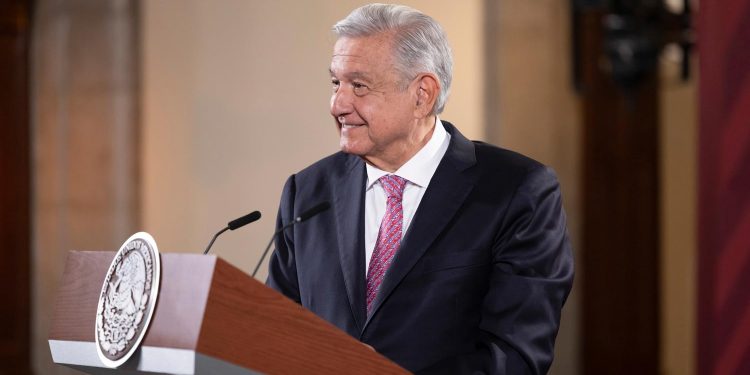 Acuerdo entre México y Rusia en materia espacial no tiene propósito de espionaje, aclara presidente￼