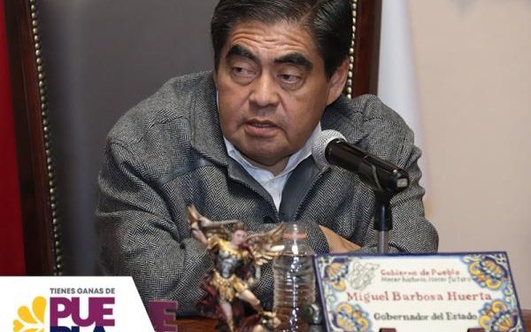 Convoca Miguel Barbosa  a funcionarios a no involucrarse en relaciones que representen un riesgo