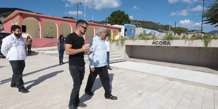 Habrá presupuesto para caminos y entrega de fertilizantes gratuitos en Puebla