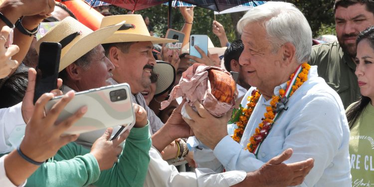 Mil millones de pesos se destinarán a caminos