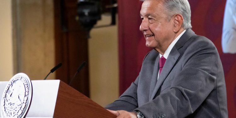 Presidente refrenda apoyo a migrantes venezolanos que se encuentran en territorio nacional