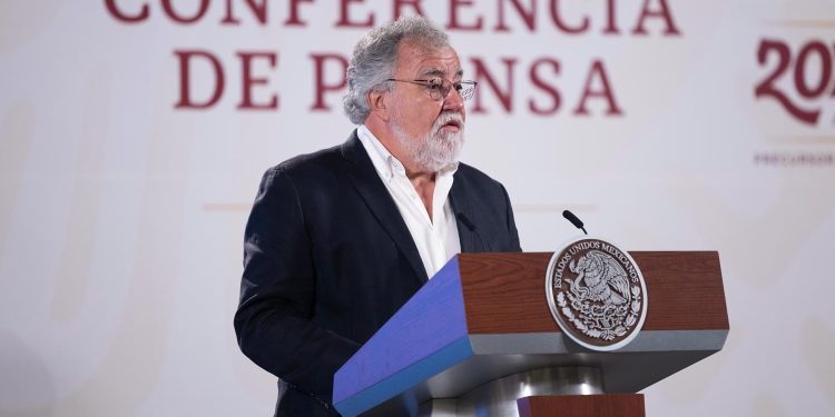Presidente refrenda compromiso de continuar investigación a fondo sobre caso Ayotzinapa