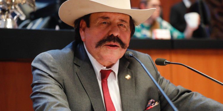 Piden sancionar “renta de menores” en cruceros y semáforos￼