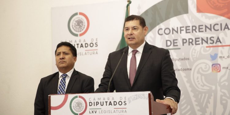 Alejandro Armenta hace balance de pendientes legislativos, ante inicio de próximo Periodo de Sesiones